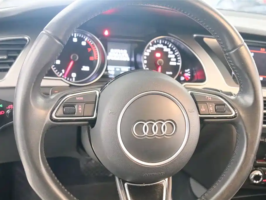 Audi A5 (Import) Coupe 40 TFSI