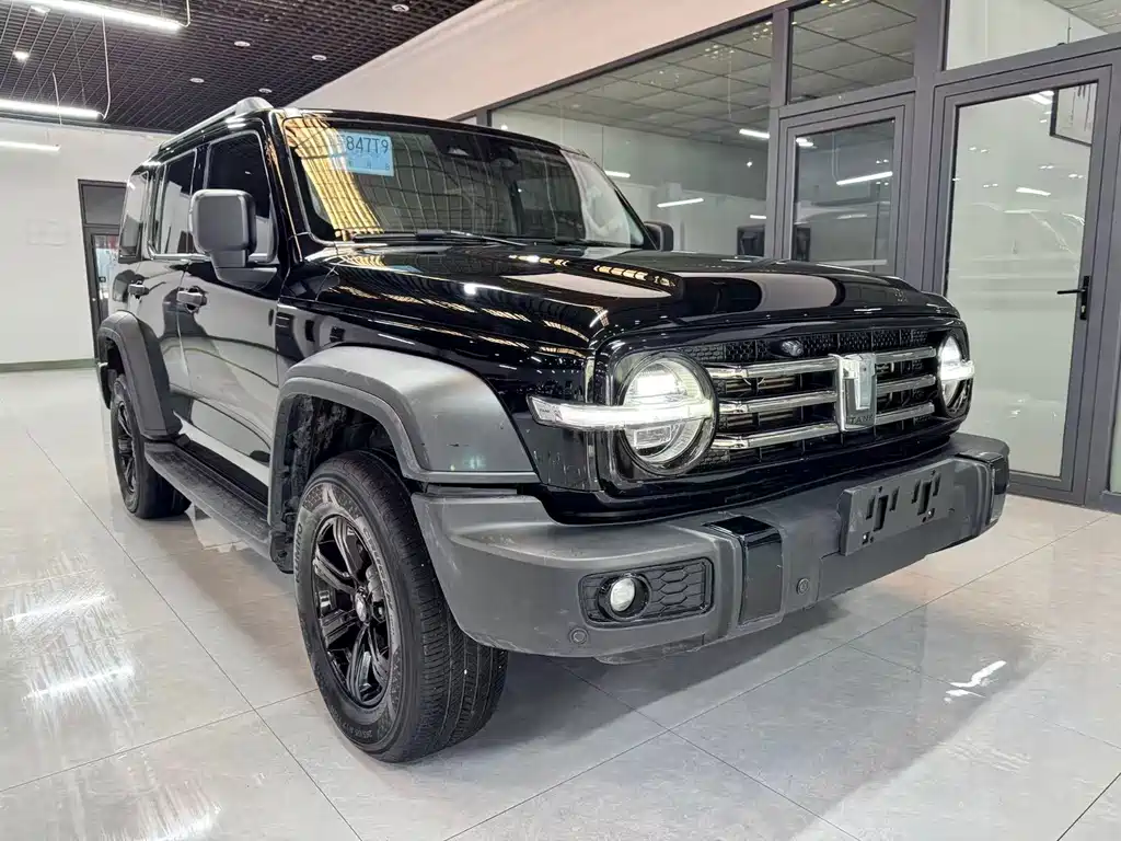 Tank 300 Offroad 2.0 T Conqueror