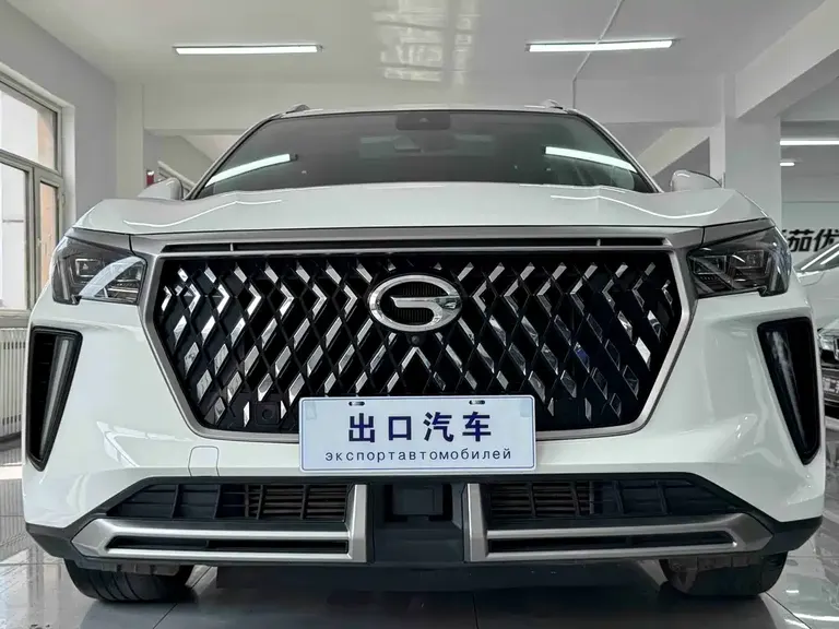GAC Trumpchi GS4 PLUS 270 T Auto Starry