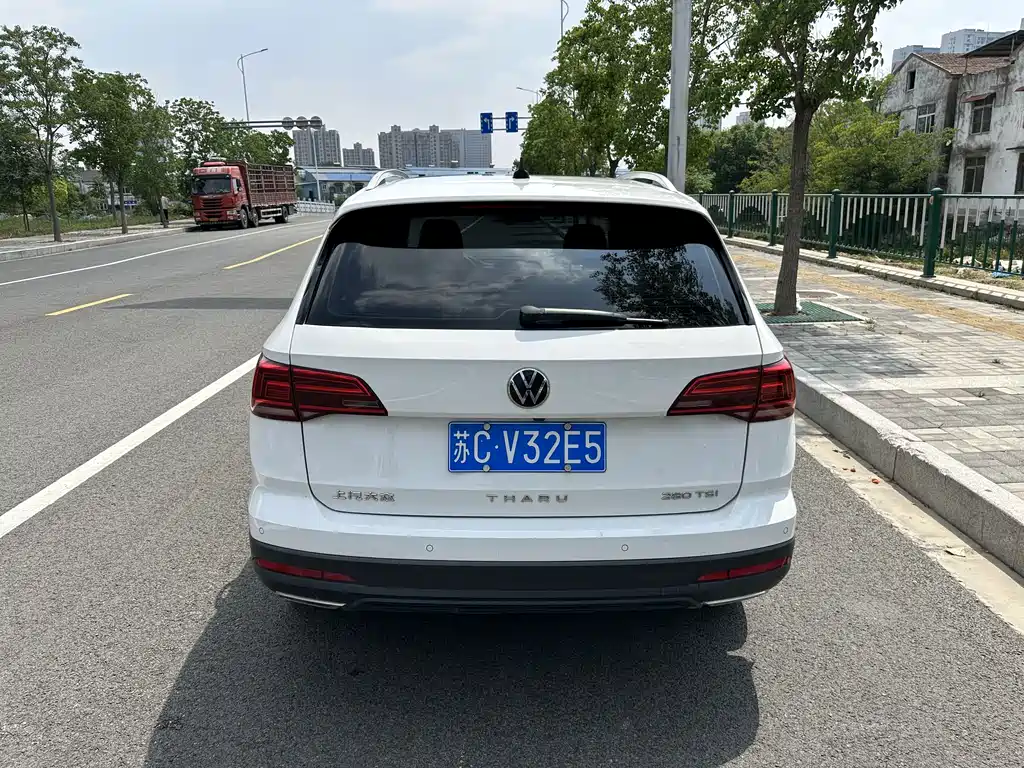 Tharu 280 TSI 2 WD Luxury