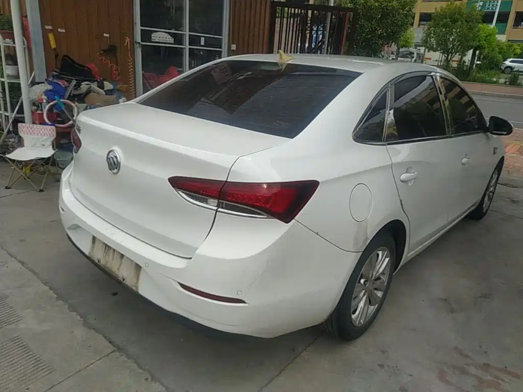 Excelle GT Facelift Exemplary 1.5 L Auto Elite