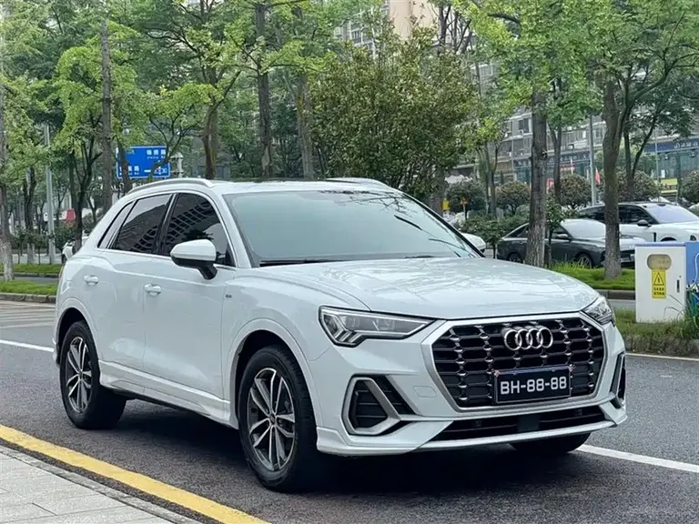 Audi Q3 35 TFSI Progressive Dynamic
