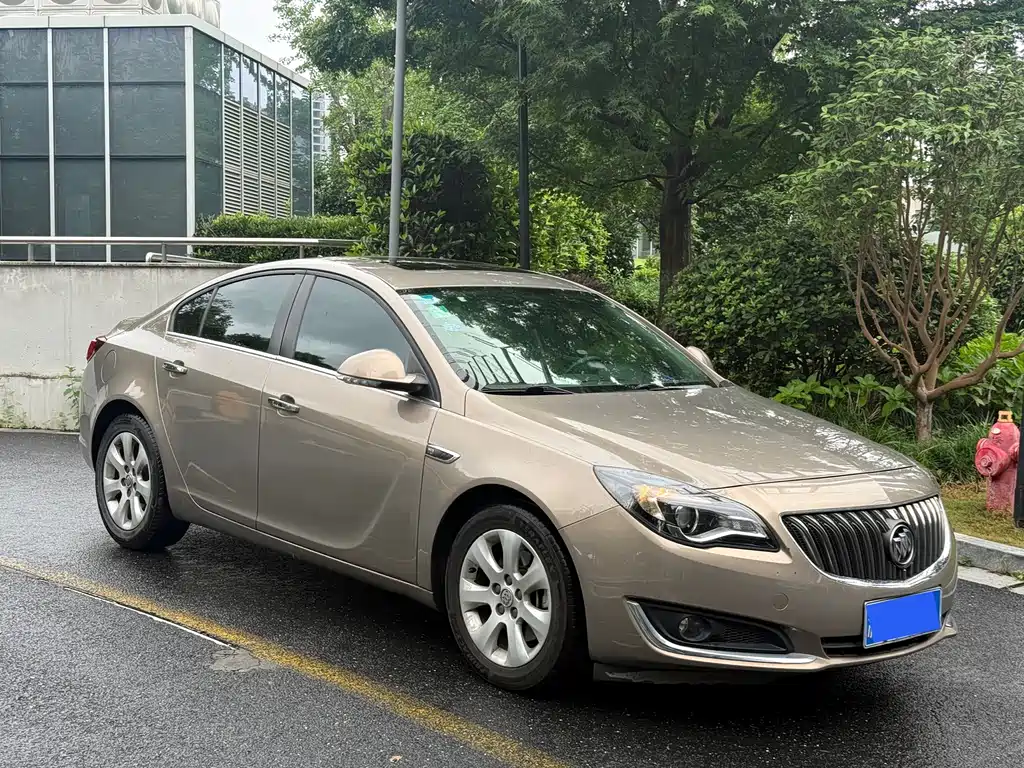 Regal 1.6 T Elite Tech