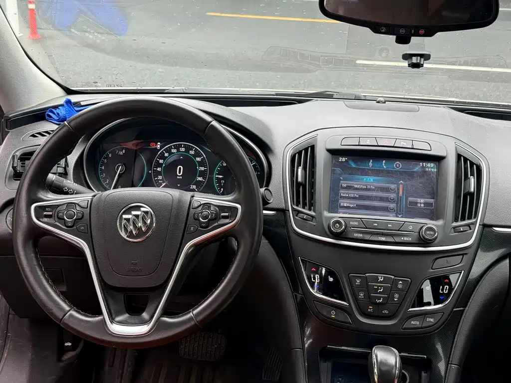 Regal 1.6 T Elite Tech