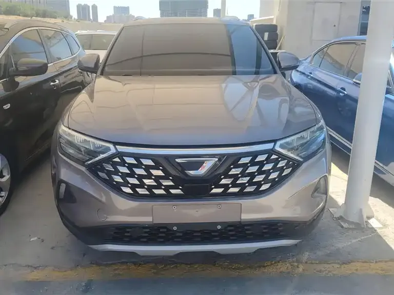 Jetta VS5 280 TSI Auto Progressive