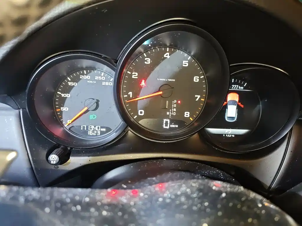Macan Macan 2.0 T
