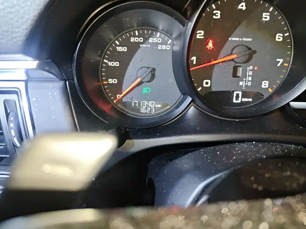 Macan Macan 2.0 T