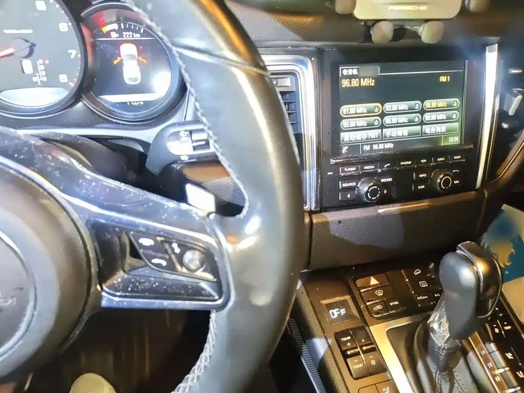 Macan Macan 2.0 T
