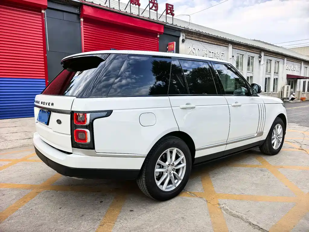 Range Rover 3.0 SC V6 Prosperity