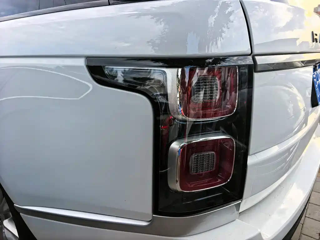 Range Rover 3.0 SC V6 Prosperity