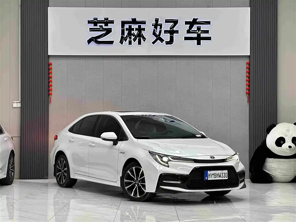 Levin Dual Engine 1.8 H E-CVT Sport