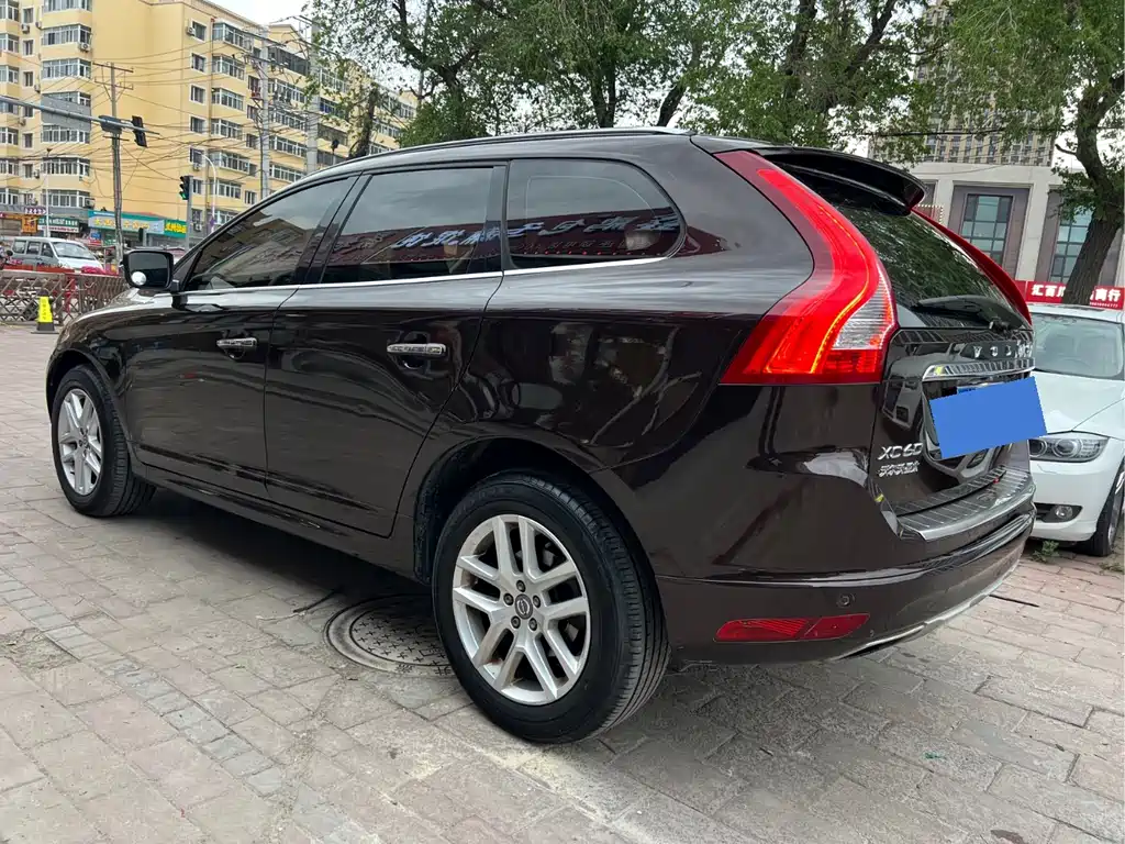 Volvo XC60 T5 AWD Smart Progress