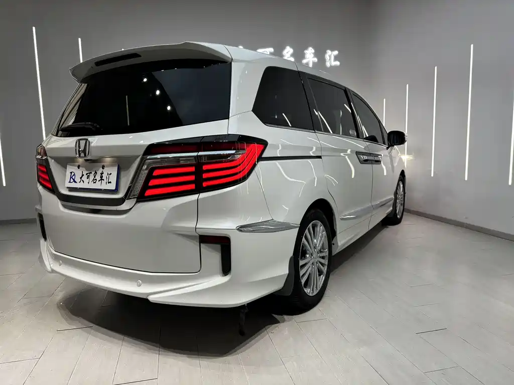 Elysion 2.4 L Supreme