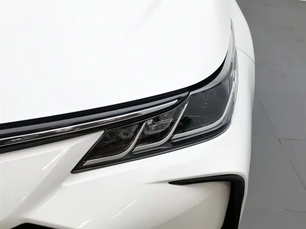 Corolla 1.2 T S-CVT Luxury