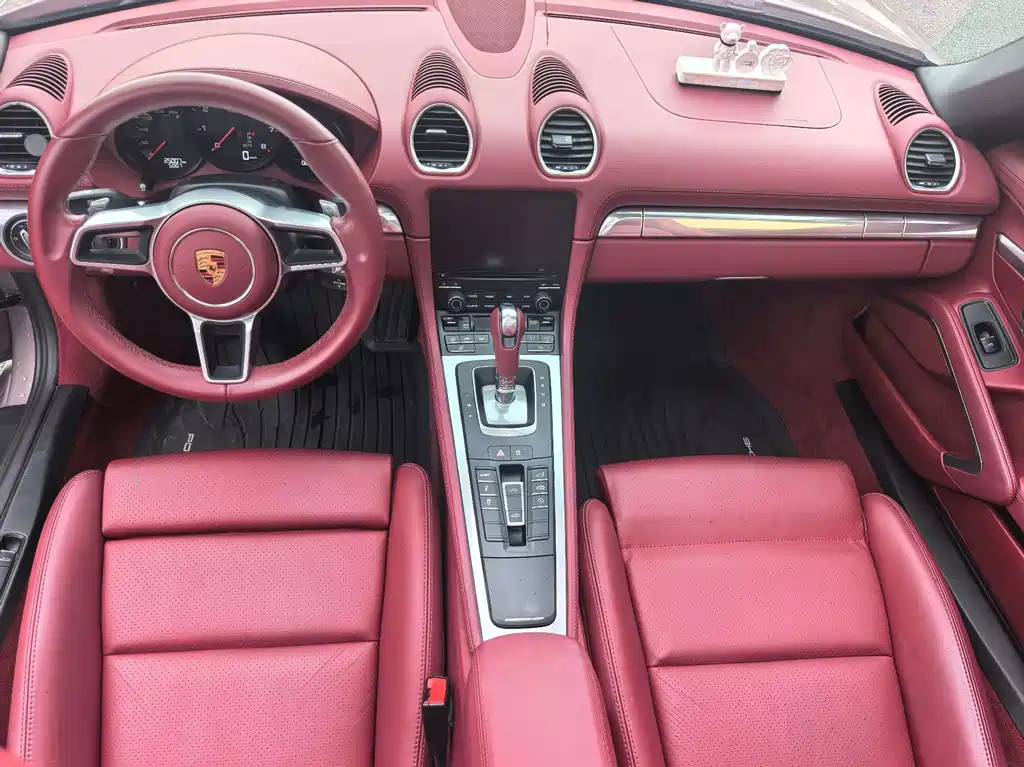 Porsche 718 Boxster 2.0 T