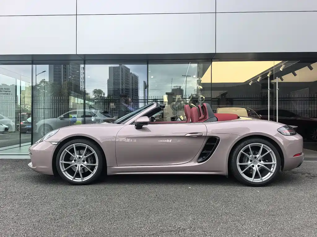 Porsche 718 Boxster 2.0 T