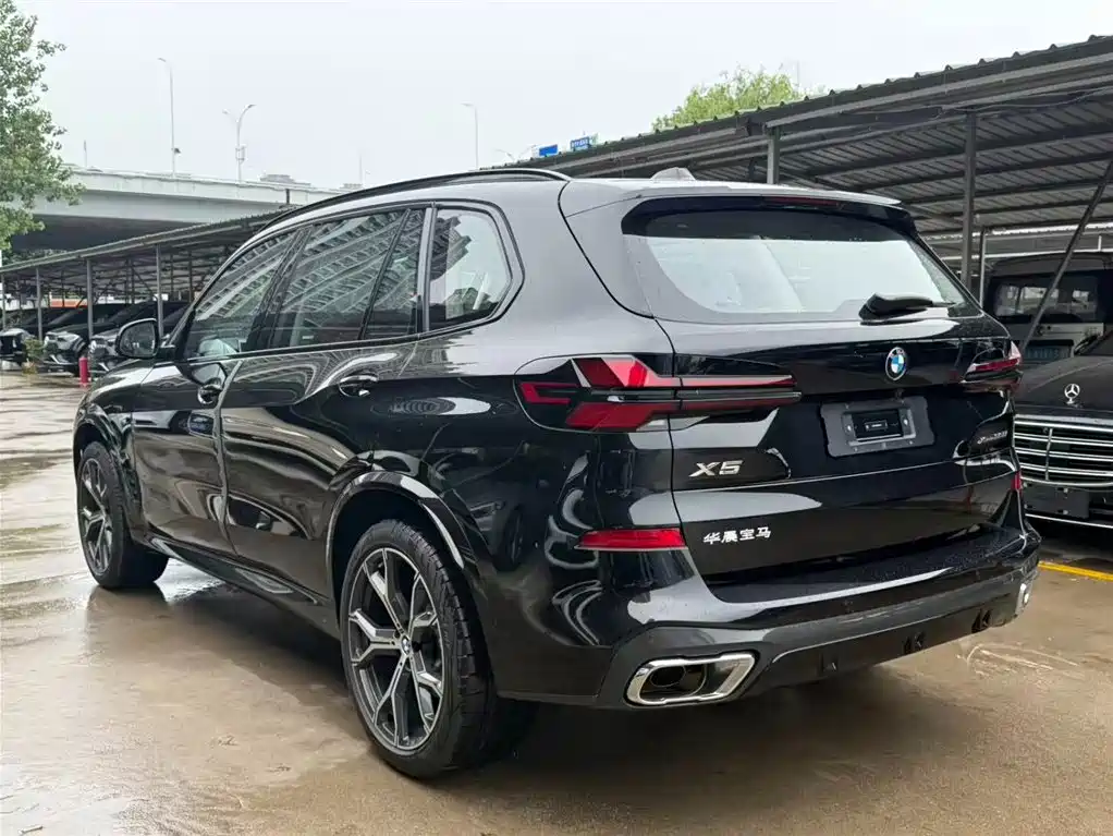 BMW X5 Facelift xDrive 30 Li Premium M Sport Night Package