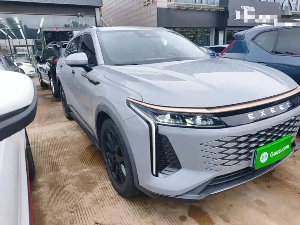 Exeed Yaoguang 星途瑶光 2023款 400 T 两驱优享版