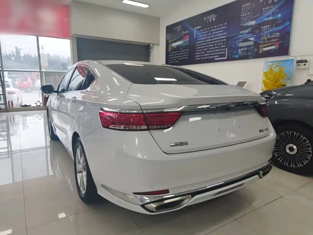 Borui 博瑞 2020款 1.5 T MHEV 耀享版