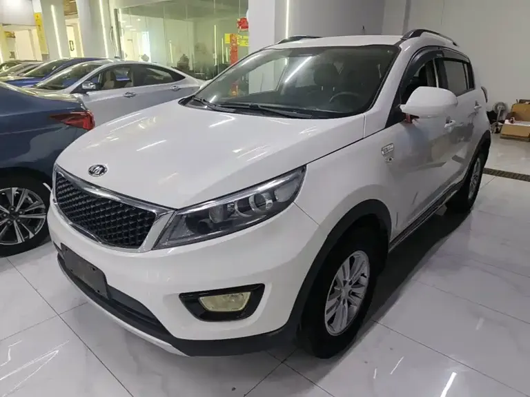 Kia Sportage 2.0 L Manual 2 WD GL