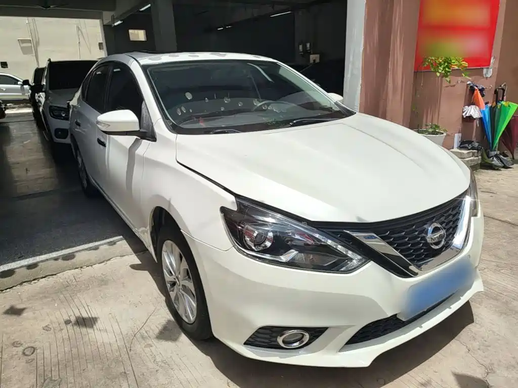 Sylphy 1.6 XV CVT Connected Premium CN-VI