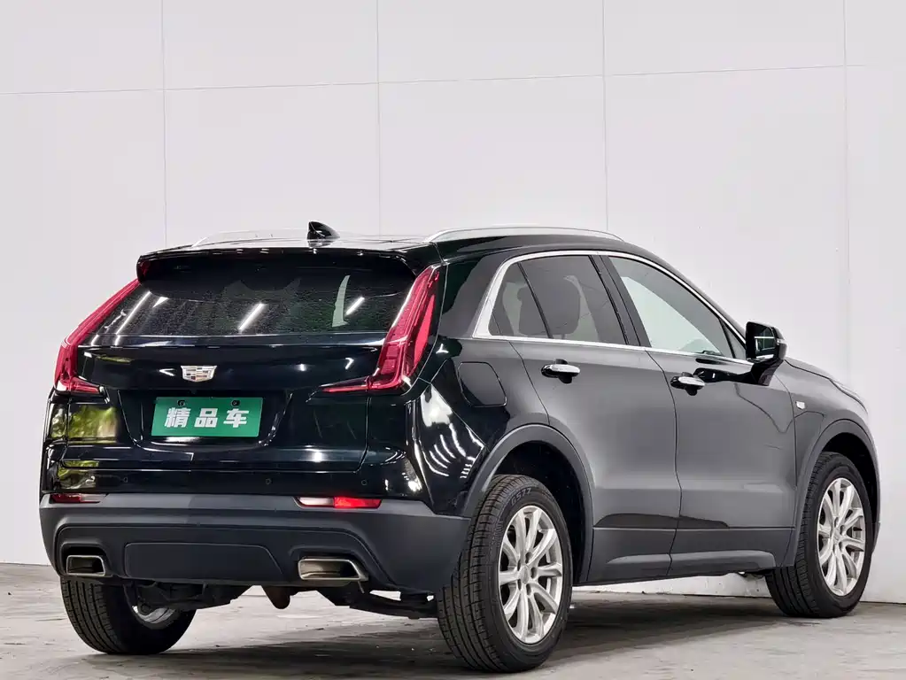Cadillac XT4 28 T 2 WD Luxury
