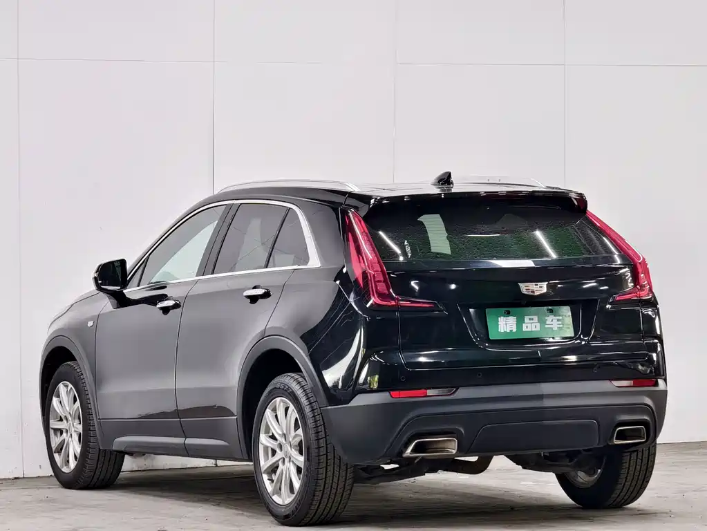 Cadillac XT4 28 T 2 WD Luxury