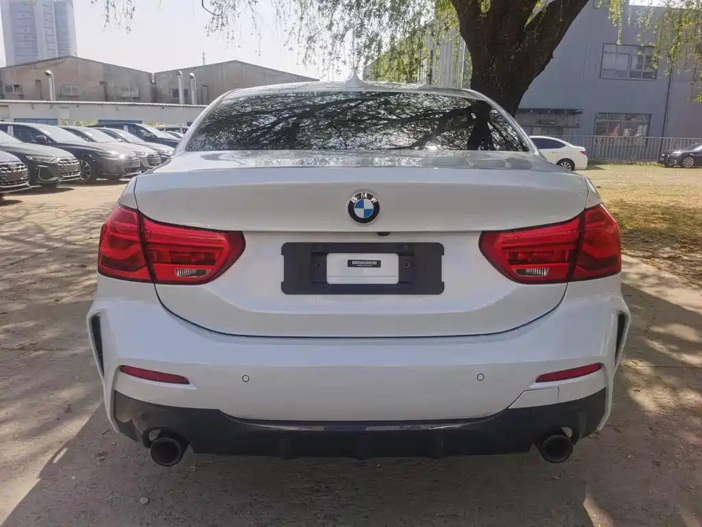 BMW 1 Series Facelift 120 i M Sport Night