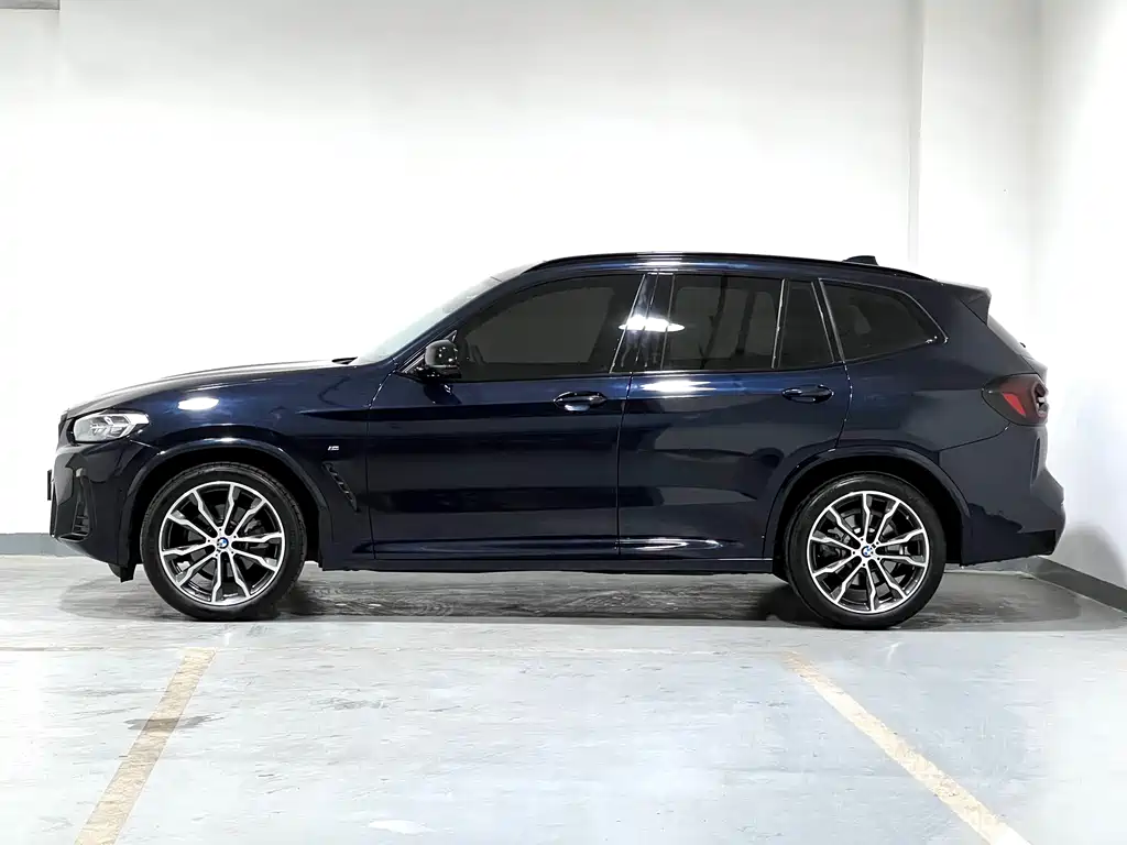 BMW X3 Facelift xDrive30 i Leading M Night Package