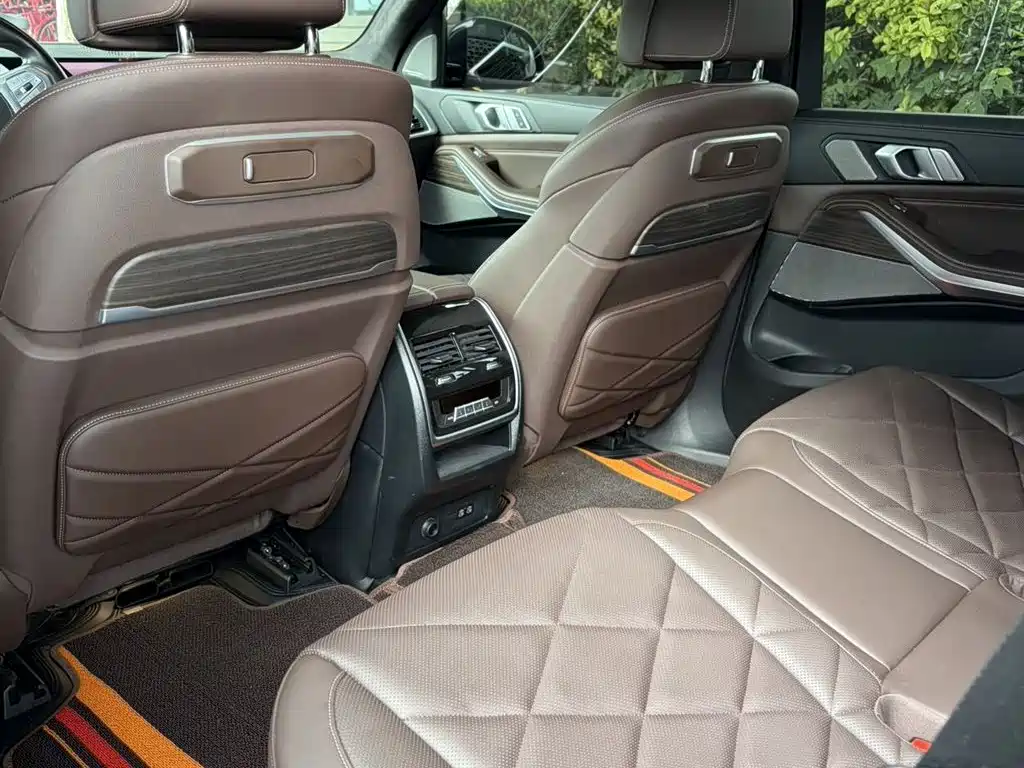 BMW X5 xDrive 40 Li M Sport Package