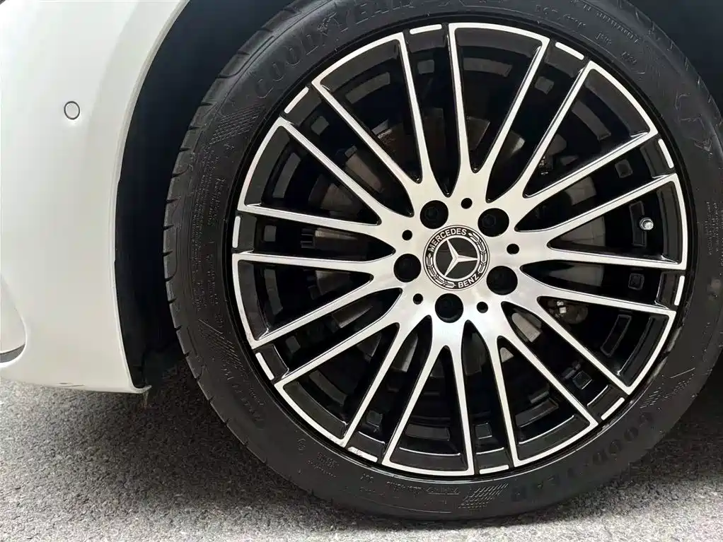 Mercedes-Benz C-Class C 260 L Sport