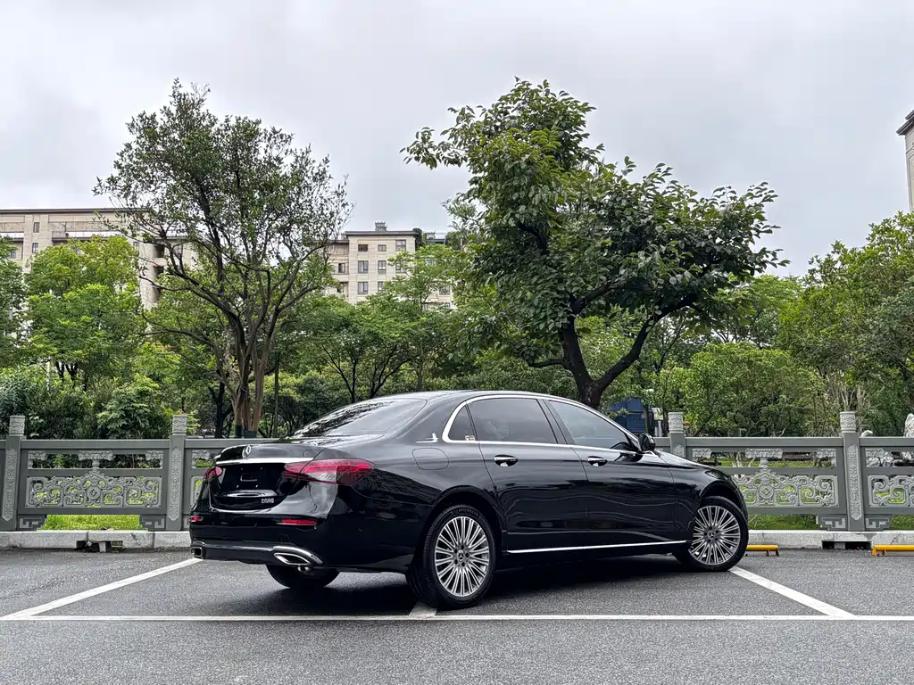 Mercedes-Benz E-Class Facelift E 300 L Fashion