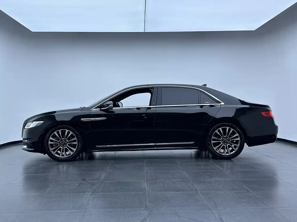 Lincoln Continental 林肯大陆 2018款 3.0 T 四驱尊耀版