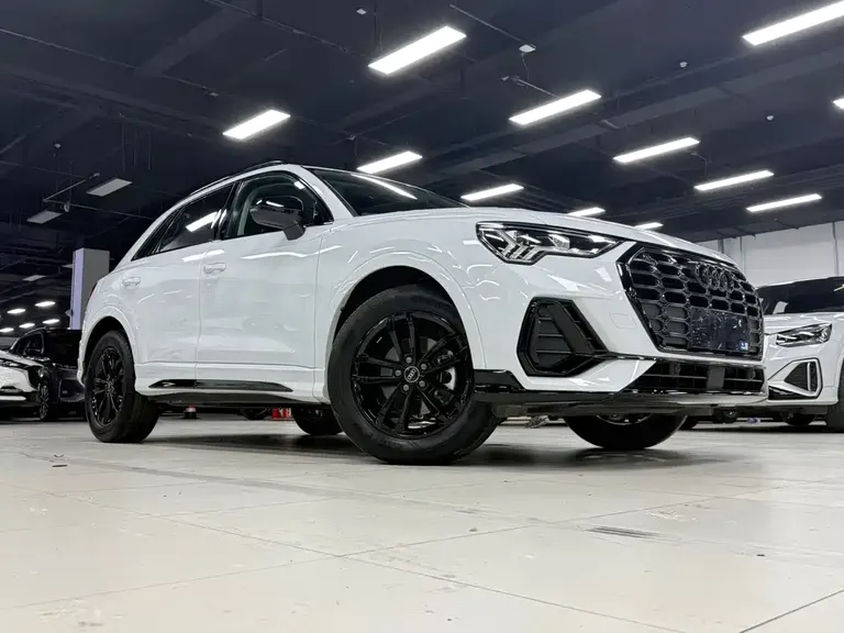 Audi Q3 35 TFSI Fashion Dynamic