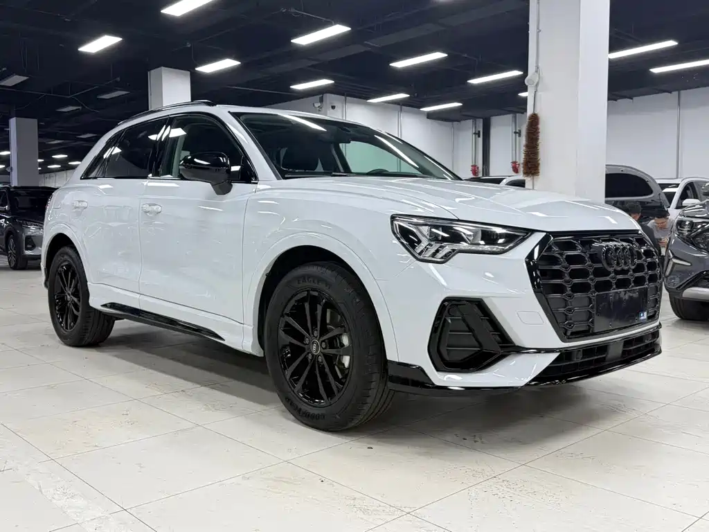 Audi Q3 35 TFSI Fashion Dynamic