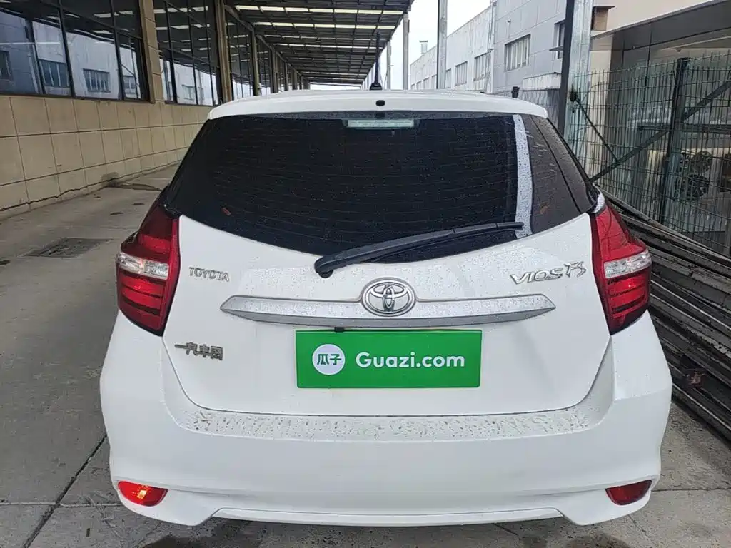 Vios FS 1.5 L CVT Sharp Speed