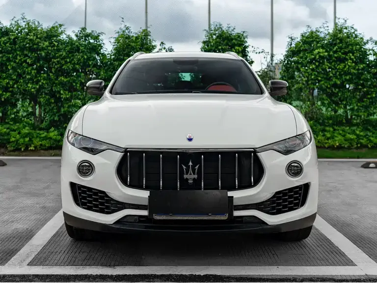 Maserati Levante 3.0 T Standard
