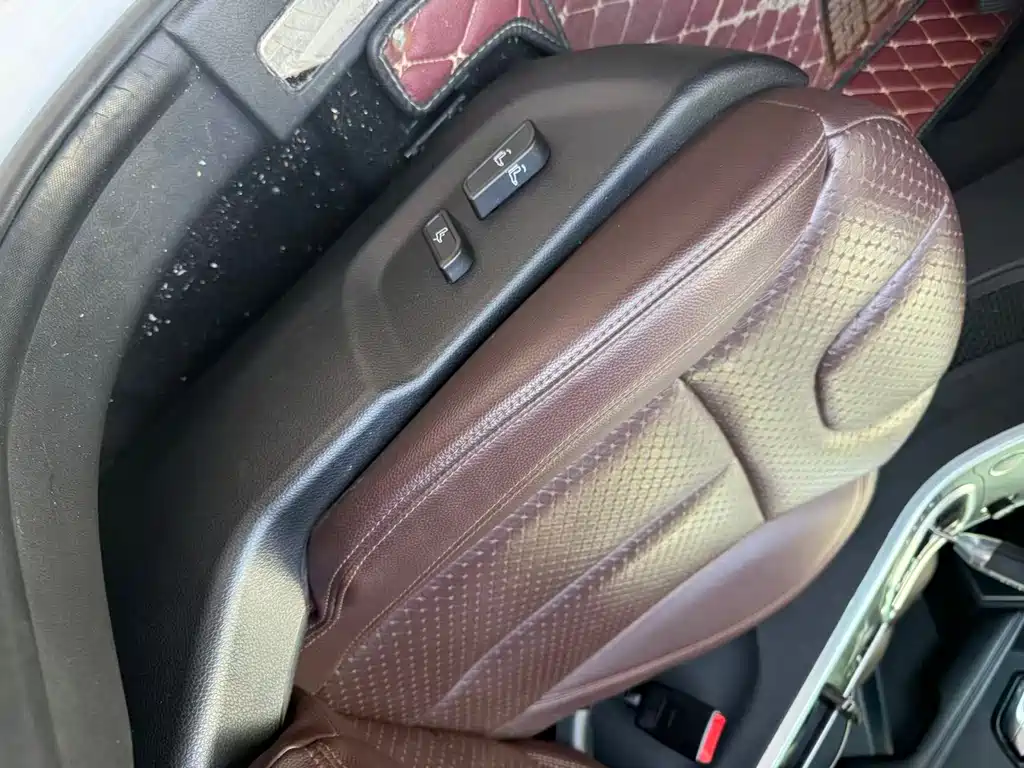 Landwind X7 2.0 T Panoramic Distinguished
