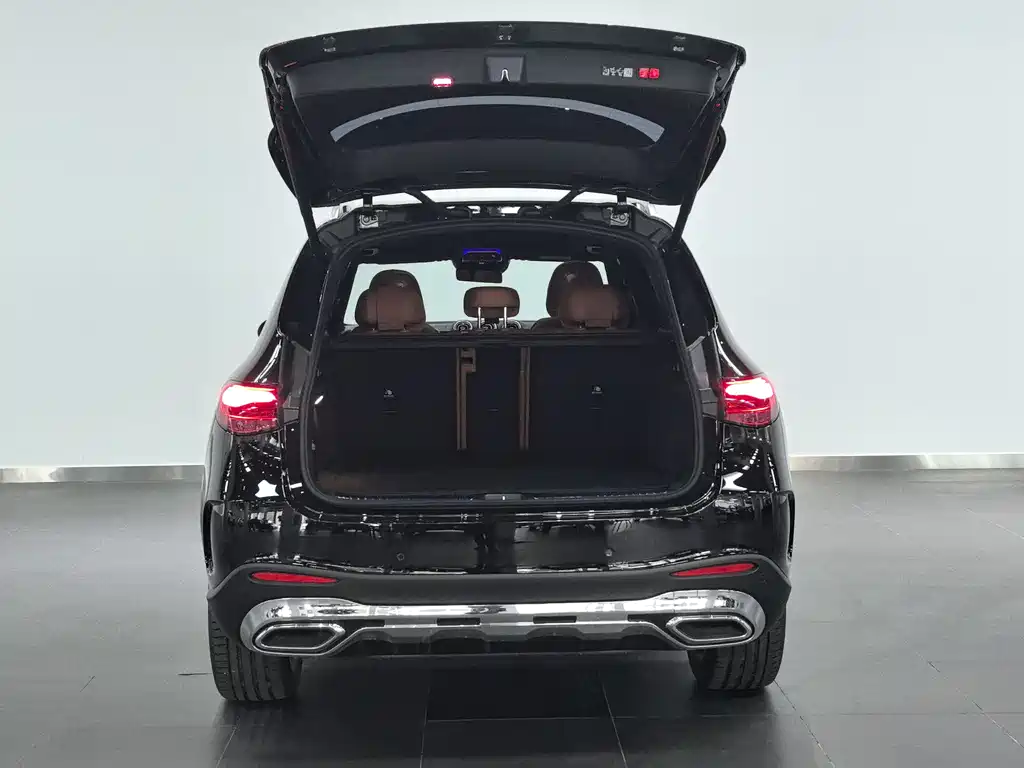 Mercedes-Benz GLC GLC 300 L 4 MATIC Dynamic 5-seat
