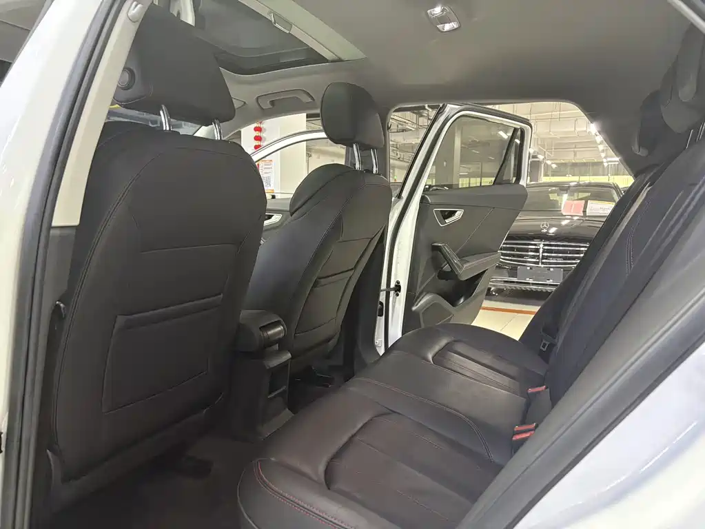 Audi Q2 L 35 TFSI Progressive Dynamic