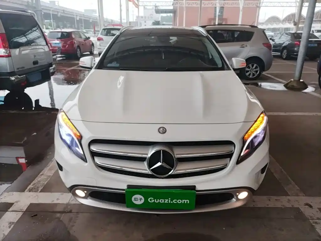 Mercedes-Benz GLA GLA 220 4 MATIC Fashion
