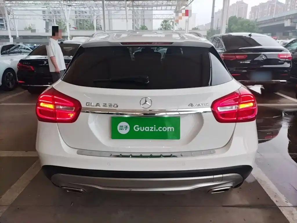 Mercedes-Benz GLA GLA 220 4 MATIC Fashion