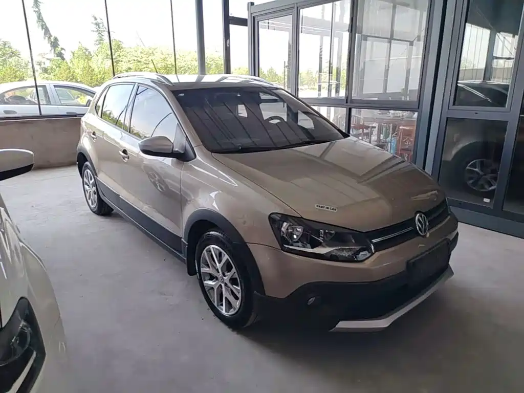 Polo 1.4 L Cross Polo Auto