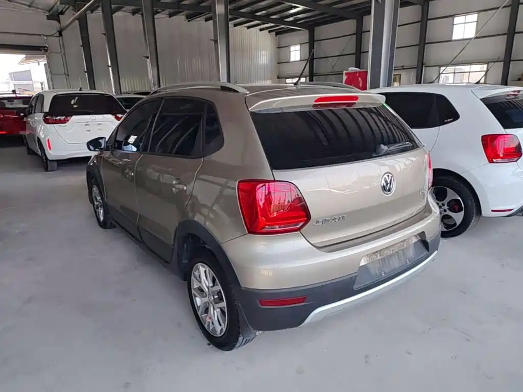 Polo 1.4 L Cross Polo Auto