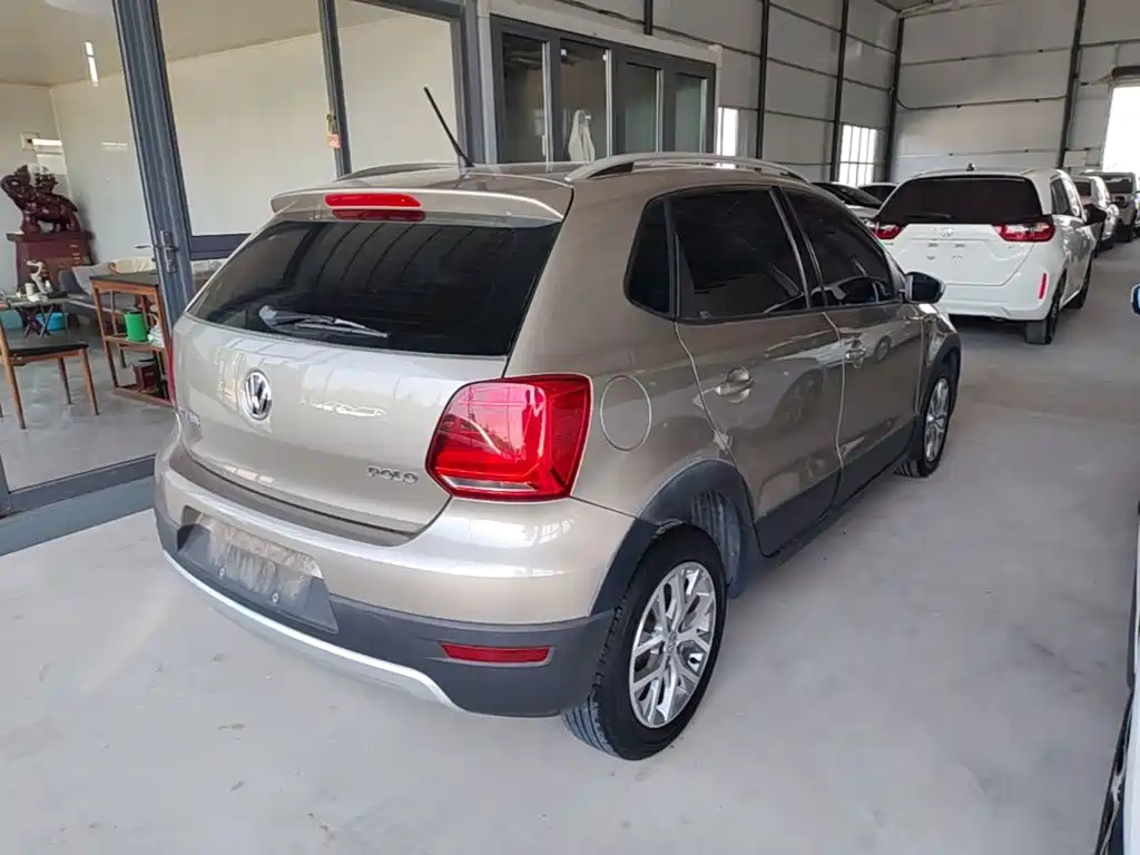Polo 1.4 L Cross Polo Auto