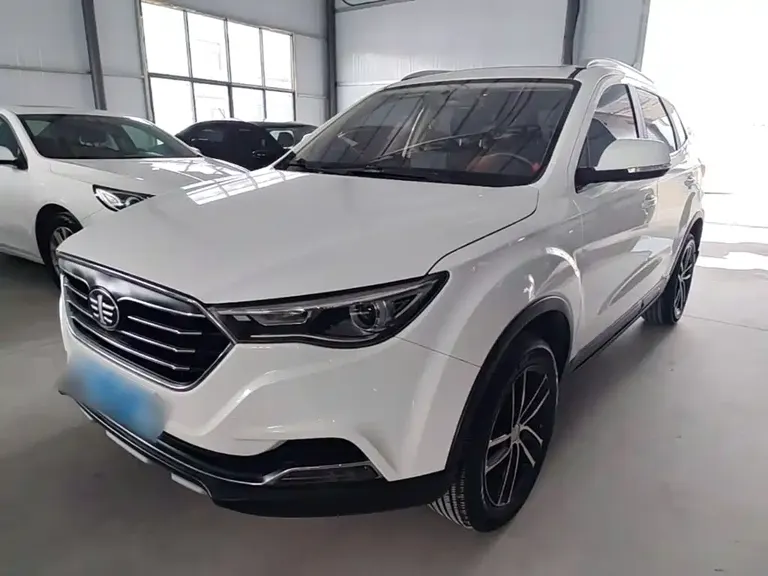 Besturn X40 奔腾X40 2017款 1.6 L 手动豪华型