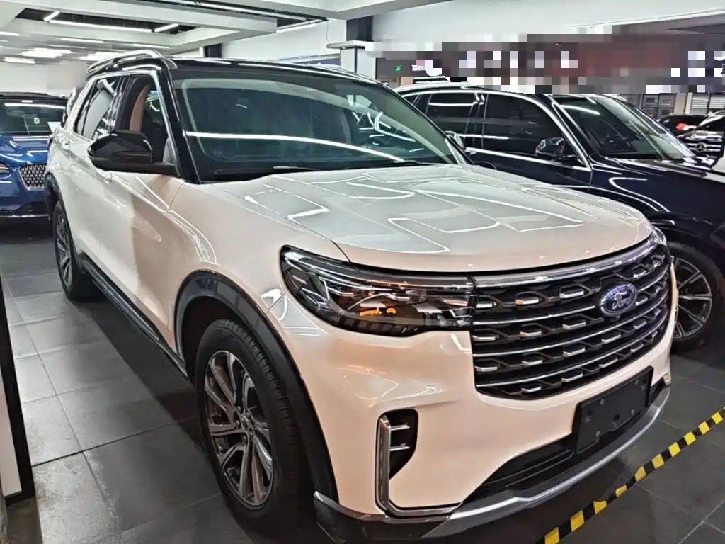 Explorer EcoBoost 285 4 WD Style plus 6-seat