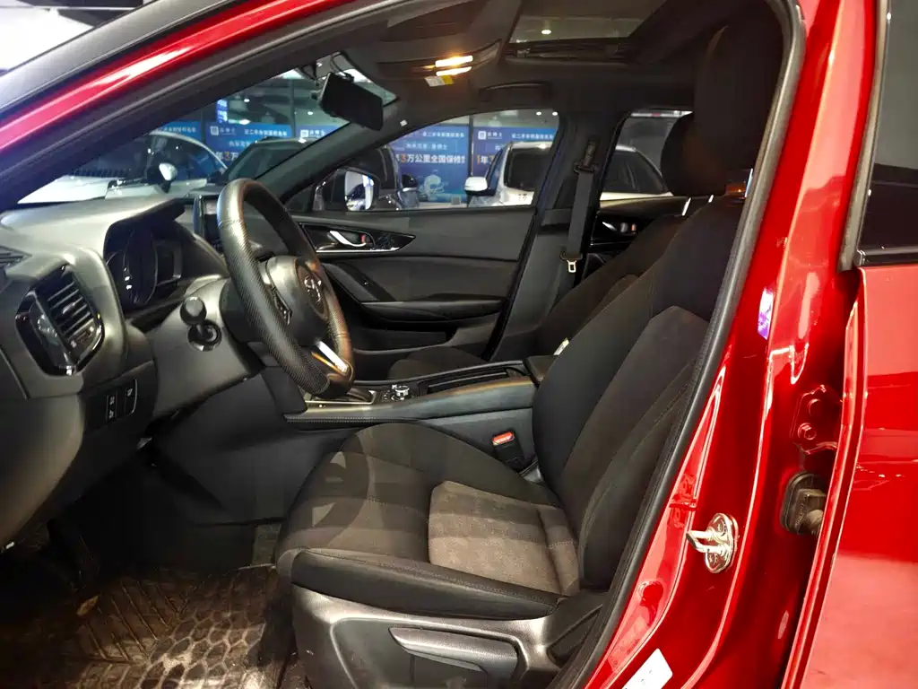 Mazda CX-4 2.0 L Auto 2 WD Blue Sky Vitality