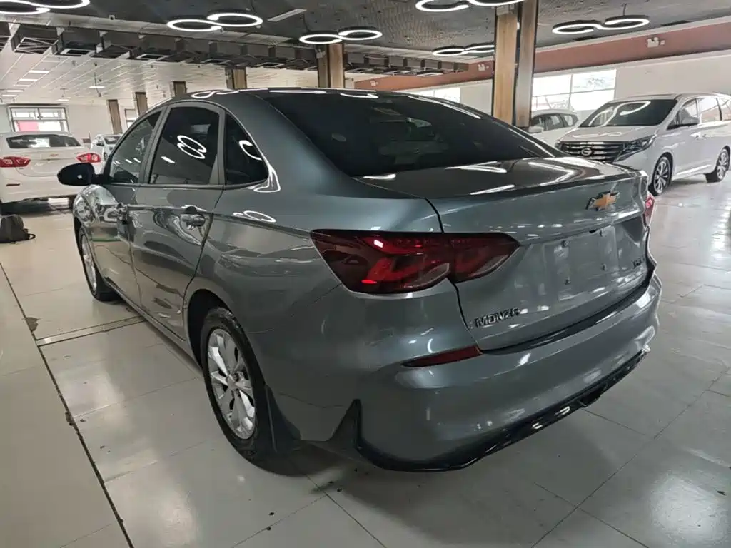 Monza 1.5 L DCT Pleasure