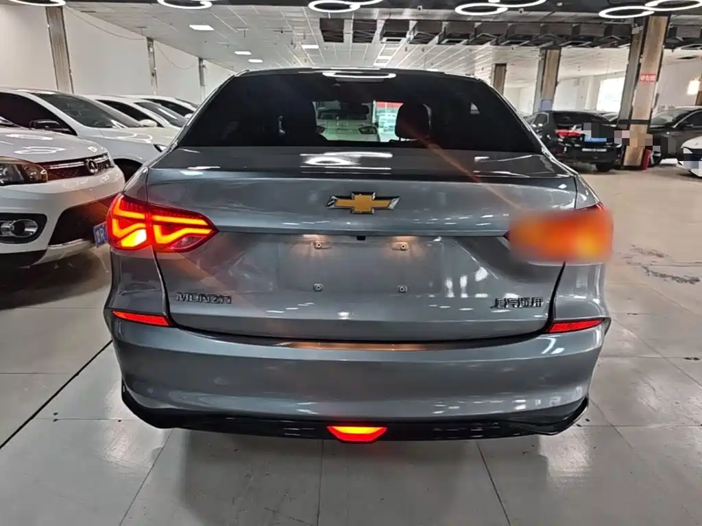 Monza 1.5 L DCT Pleasure